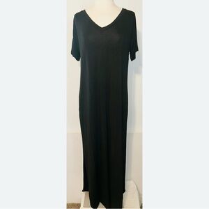 Black Pocket Maxi T-shirt Dress